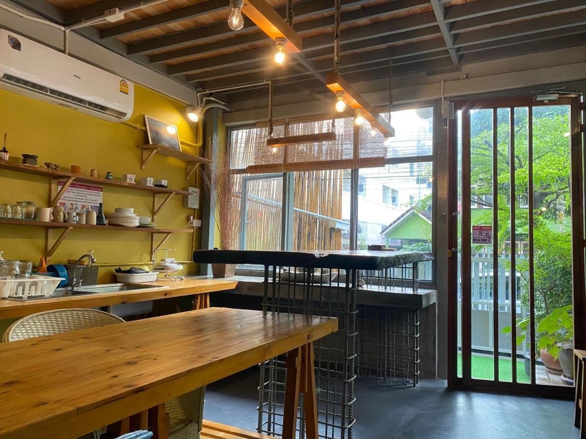 Nesuto Hostel Ramkamhaeng 52 방콕 외부 사진