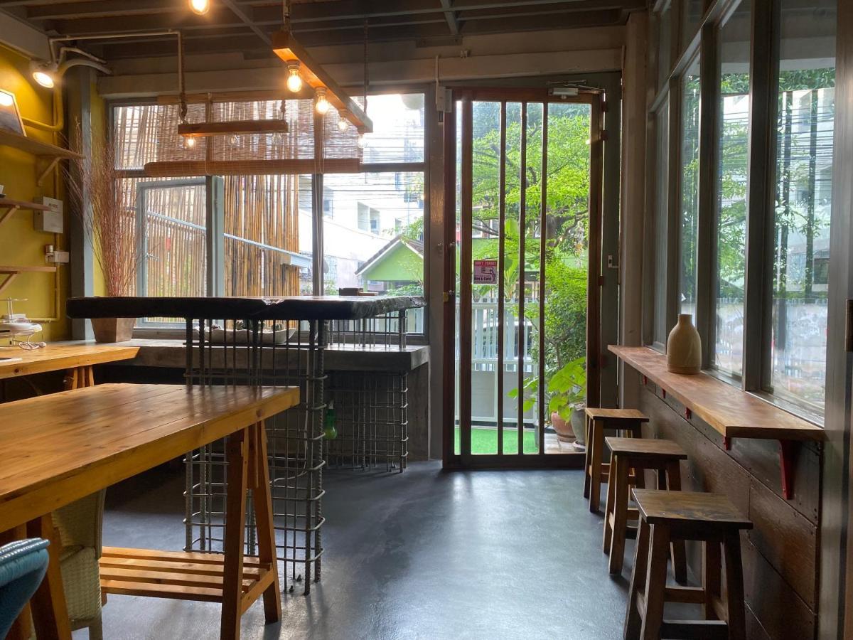 Nesuto Hostel Ramkamhaeng 52 방콕 외부 사진