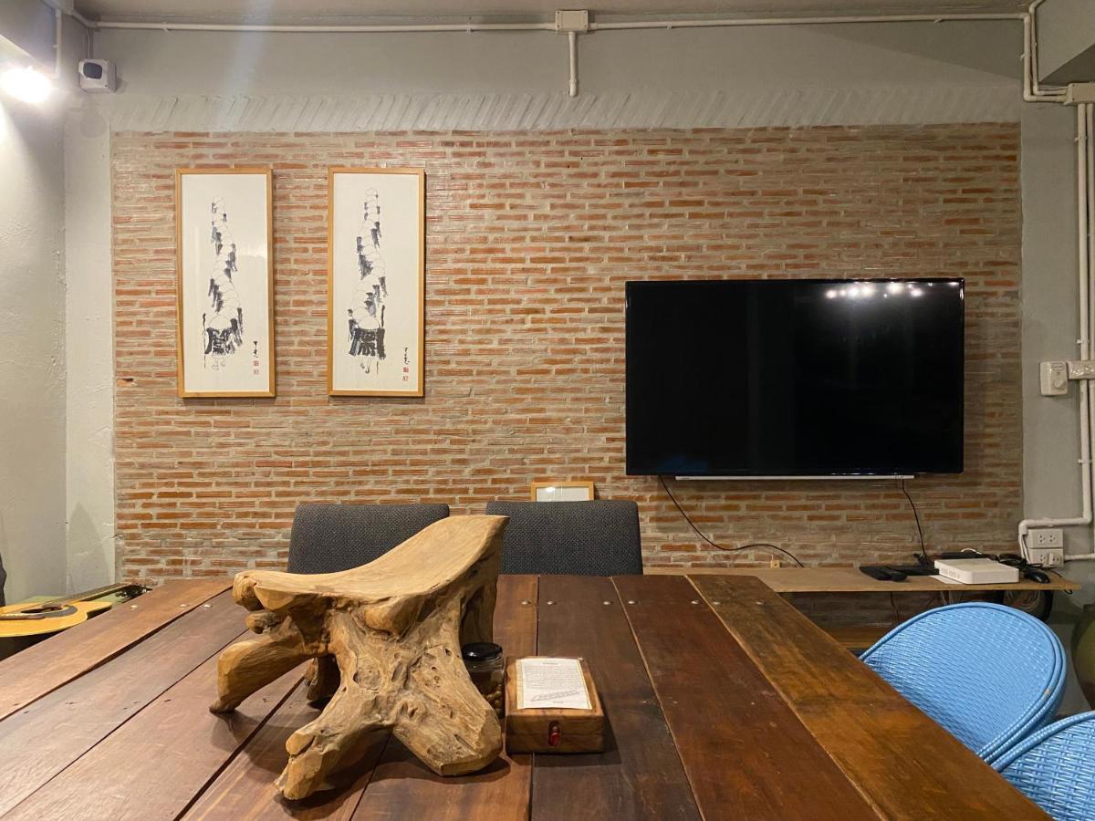 Nesuto Hostel Ramkamhaeng 52 방콕 외부 사진