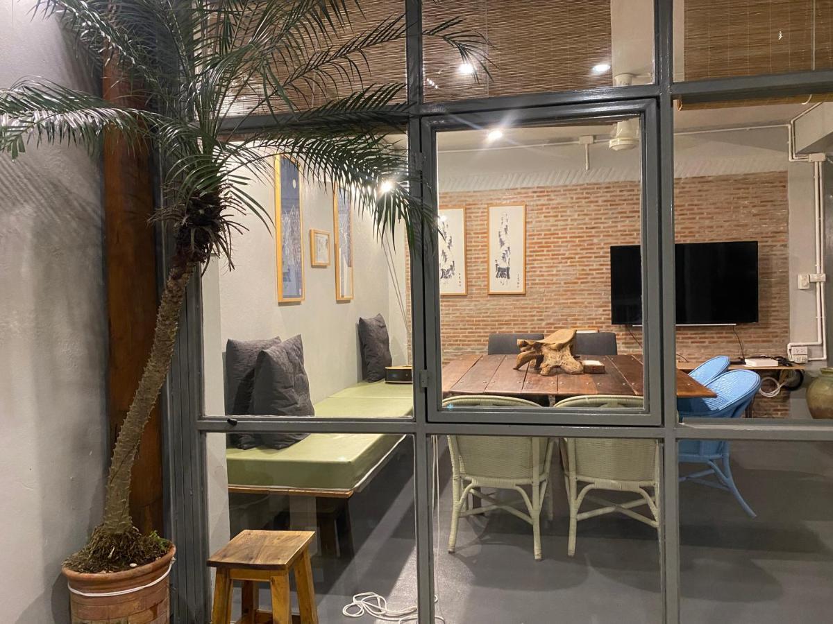 Nesuto Hostel Ramkamhaeng 52 방콕 외부 사진