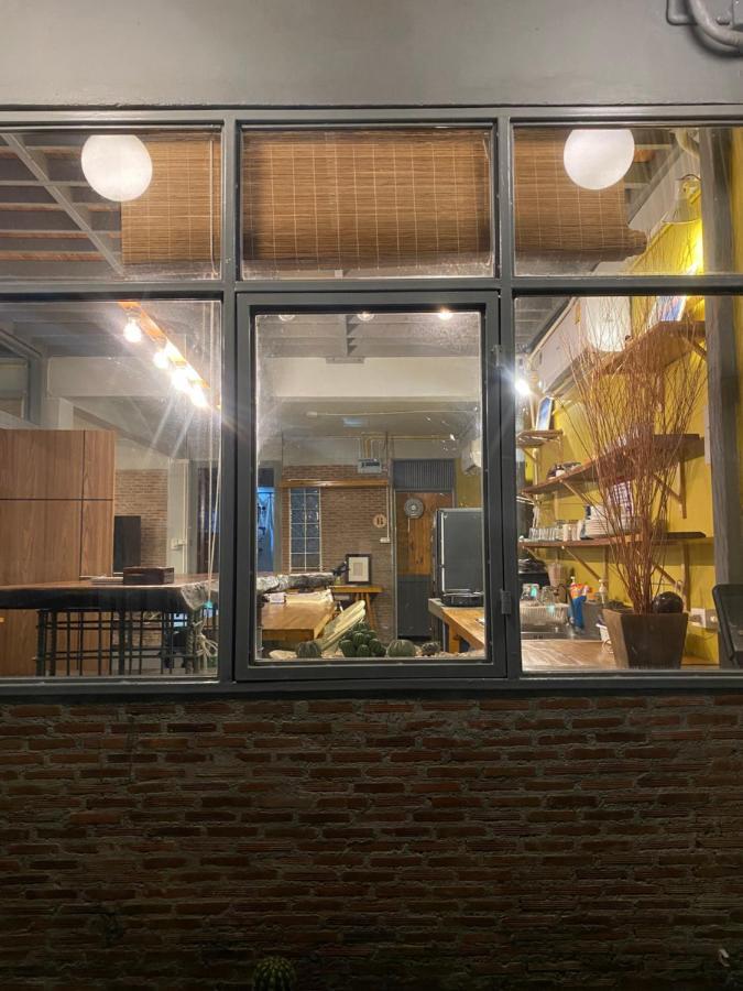 Nesuto Hostel Ramkamhaeng 52 방콕 외부 사진